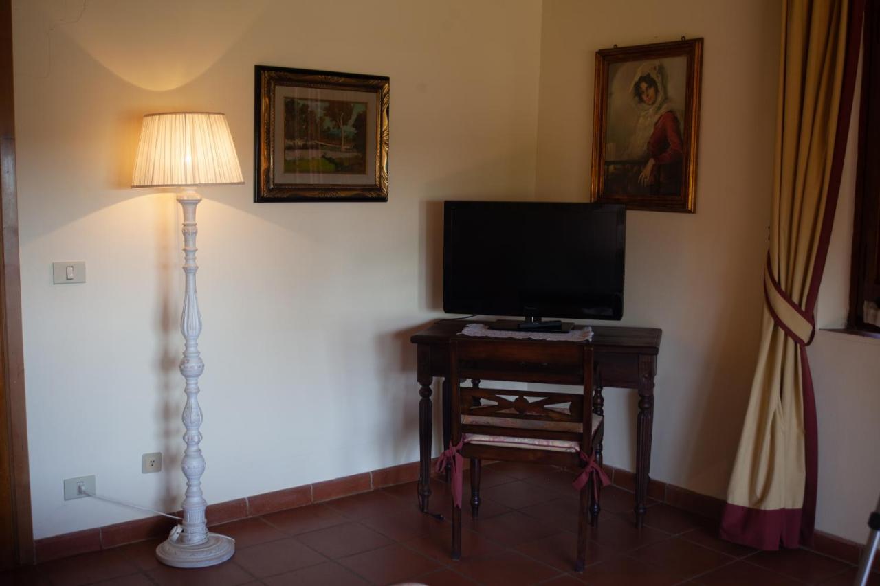 Casa Vacanze Casalsole ヴィンチ エクステリア 写真